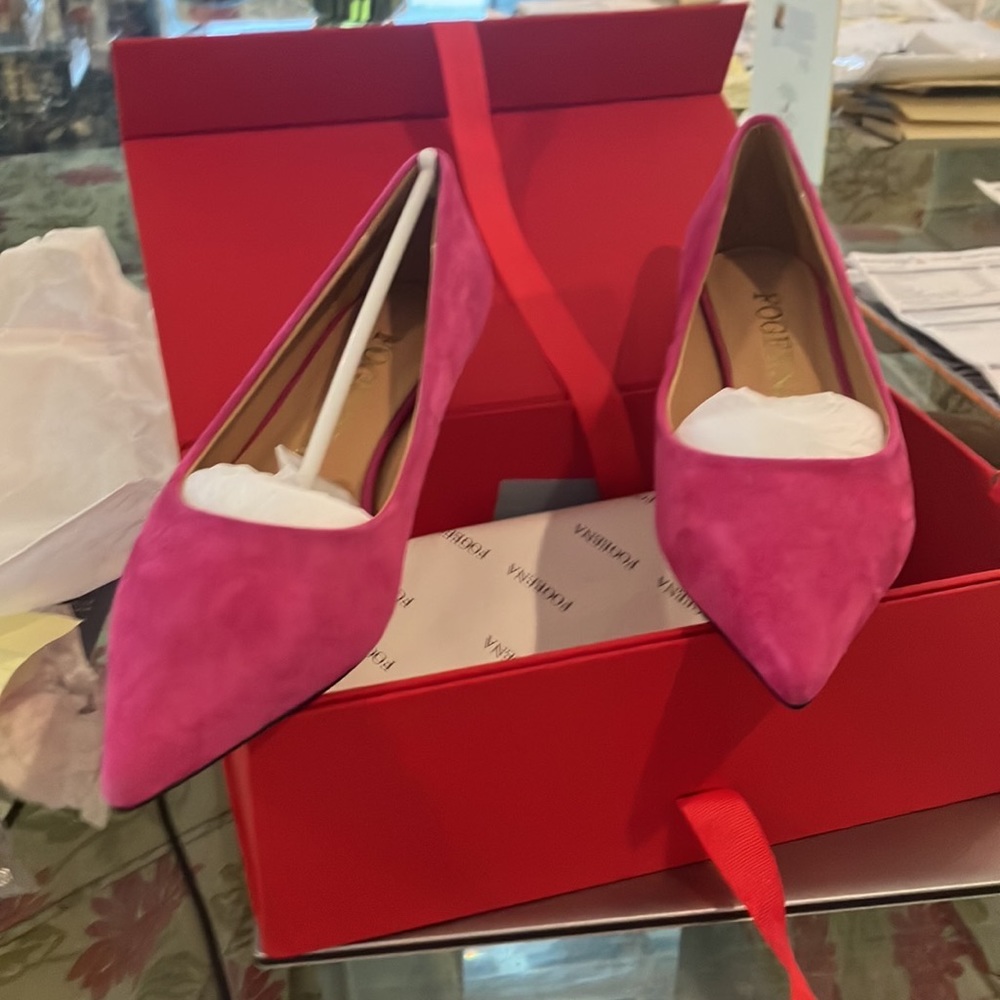 New raspberry pumps by Fogeena 7 1/2 kitten heels too small for me Now $55